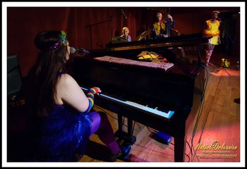 jesse_maclaine_aural_elixir_cafe_istanbul_jm_020815_020
