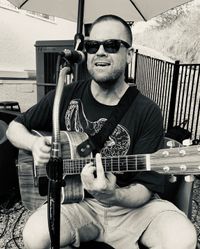 Acoustic Brunch with Jesse Burns