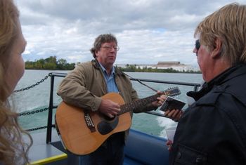 Columbia_Benefit_Cruise_1 Photo by Lori Feret
