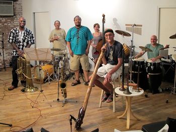 179822_1828204795361_7372799_n The Untempered Ensemble (From left to right: Joseph Daly, Warren Smith, Ras Moshe, Shayna Dulberger, Bill Cole, and Bill Cole’s son Atticus Cole) performing at the Brecht Forum in 2010
