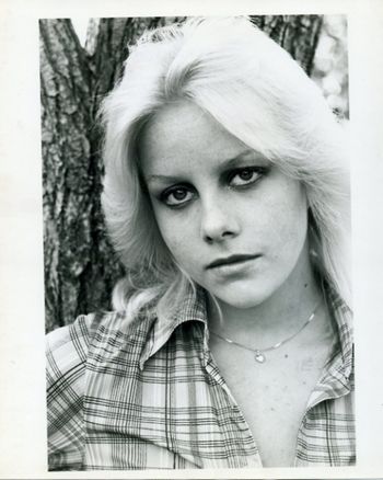 Cherie_Currie_8
