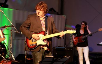 Guenter Schulz on lead guitar
