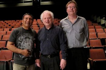 L-R: Alex Acuña, Tom C, Dan Dean; Mallet Head Concert, Univ.of Washington, 11/18/11
