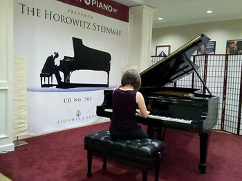 Playing Vladimir Horowitz's piano 2011
