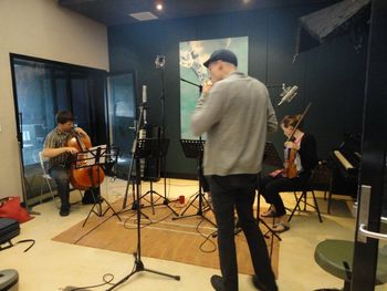 Recording strings
