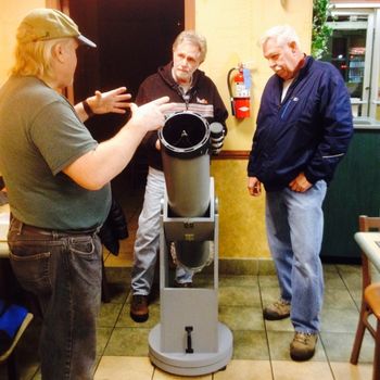 Chuck's telescope Chuck describes construction of his telescope
