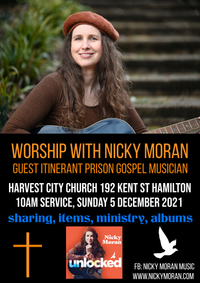 Guest Gospel musician Nicky Moran in service