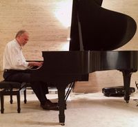 Steve Rudolph - solo piano