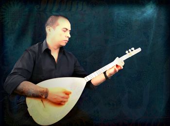 Hernan Ergueta (2011) Baglama
