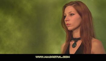 Madre Tul (2010) Hanga Gelli Videoclip The Glow
