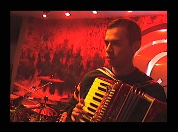 Hernan Ergueta (2004)
