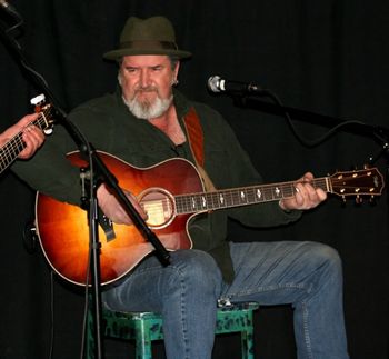 Folk night at the Ship.
