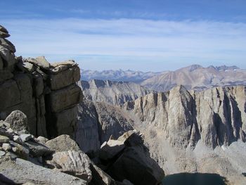 Looking_To_The_Western_Front_of_Sierra_Range
