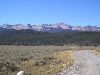 Sawtooths_Driving_Out
