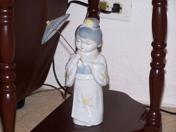 Japan - Lladro lady
