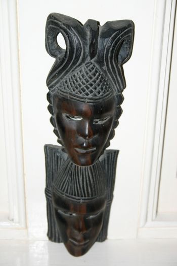African mask
