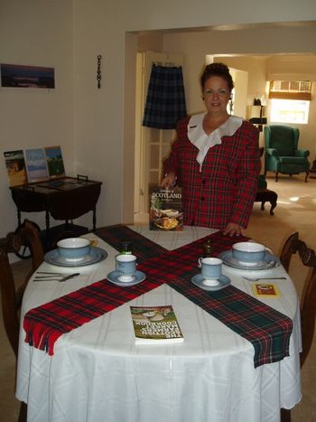 Scotland - Heather & table

