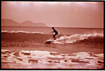 and the girls were starting to make a big statement in '65 too!! This is a great shot!! Possibly Elisabeth Worsfold at Waipu Cove summer of '65.....this photo is so typical of those days ....up early and trimming before the wave even starts to break!!...A very cool photo!! full of memorabillia!!
