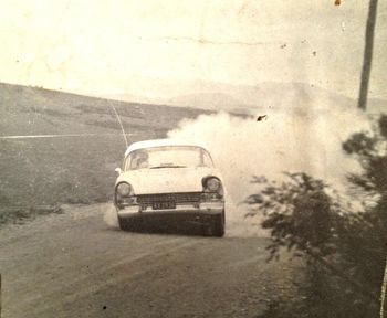 "Junior.........wrack off man...this websites about surfing..not hodad stuff....sheesh" Max Alach's substitute for a surfboard...his PA Vauxhall.......actually to tell you the truth...was into doing up cars myself!!!
