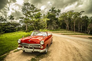 beautiful.....1950s Ford convertible
