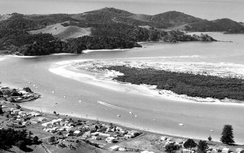 Ngunguru, Whangarei County, sandspit  '74
