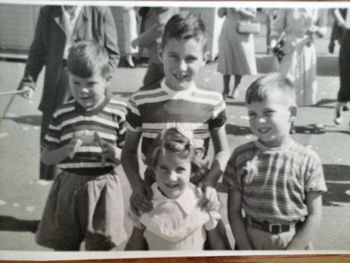 Mike King and siblings (minus Denis)....what a lovely big brother..
