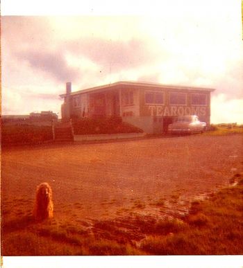 Brynderwyn Tearooms 1963...and there's the old 'Woody'..(ol' mans car...Ha!!)
