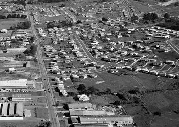 Wairau rd .......Takapuna 1968..
