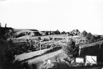 1958 top of the Brynderwyns (Northland)...where i lived... as a young bloke... I would look straight out of my window ( at the top of the Brynderwyns) and often watch the 'Fletcher topdressing planes take off and land on the airstrip straight across the road..or go over there and watch them....was very cool fun!!
