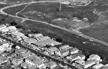 Takapuna ..Barry's Pt Rd...1983
