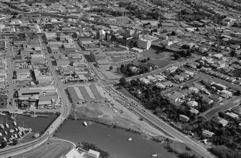 downtown Whangarei 1967 the whole 'hippie thing' was ...ooooh so close.....most of us were spending our winters now in sunny Queensland!!!.....
