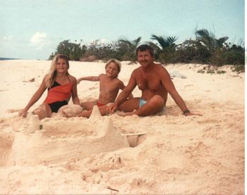 and here they are ...having a ball in the Caribbean...1985 The surfing community of the 60s...just wanted to be independent and just enjoy life!!!!!
