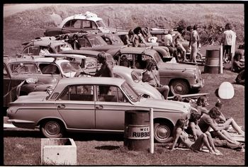Another Advocate photo of a 'Comp'...they say Ruakaka.... but i dont so...we think the S/East end of Sandy Bay.....Well..thats definitely my old 'Singer' car in the middle (hi ho Silver) with Paula and myself.....do you recognise any other people or cars?
