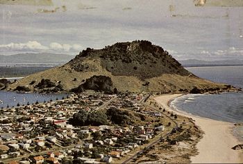 1965....The Mount.....the Surfclub should be there somewhere
