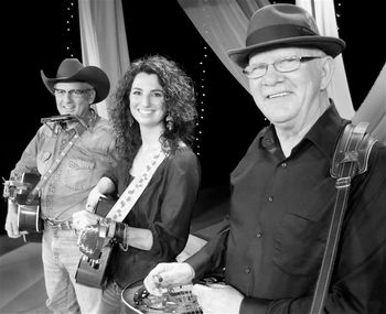 Jessie on the Prairie Public Set with her father Gene (L) and dobro player Mike Endrud
