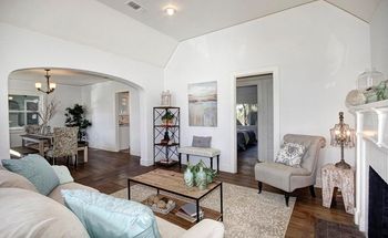 Cottage_LR1
