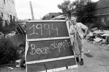 Beer Olympics, Williamsburg, Brooklyn, September 3rd, 1994. Photo by and courtesy of Chris Boarts Larson © 1994. http://www.slugandlettuce.net
