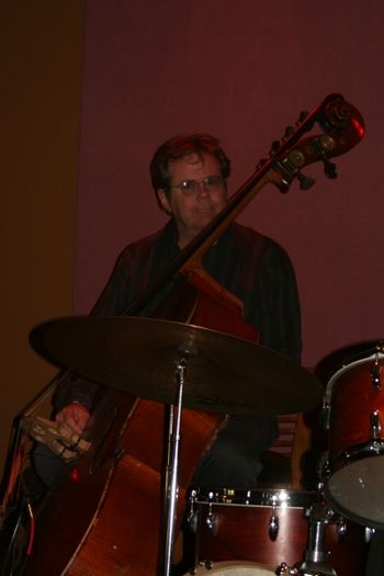Joel Hamilton at Spaghettini Jazz Club, Seal Beach, CA.
