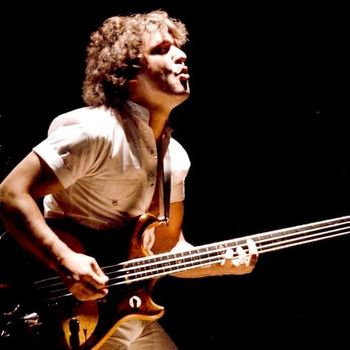 Alembic Bass and a pout
