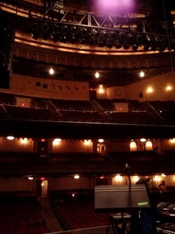 Beacon theater Thomas Truss Tomas lighting truss
