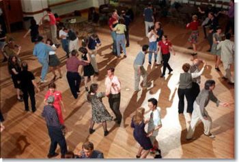 W__Hartford_Swing_Dance
