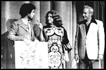 Award (1978) Receiving the award for best song in the XI World Youth and Students Festival.
