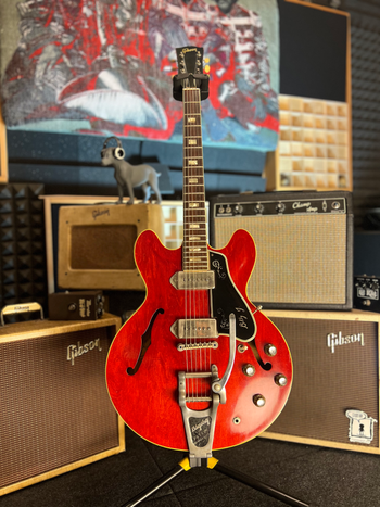 Gibson Es-330 1964
