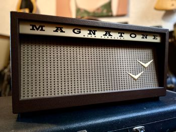 Magnatone Stereo Amp
