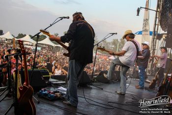 Heartsfield at RibFest in Naperville 7-7-13     6
