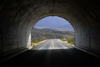 Tunnel
