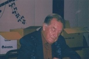 Ray Price One of the greatest voices of all time!
