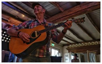 Cultuurboerderij Westelbeers, May 14 2017. Photo 2 by Gerard van Meegen.
