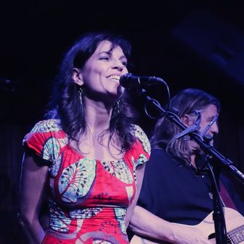 Saxon Pub, Austin Texas. May 9. Photo 2 by Laurie Bradshaw Randel.
