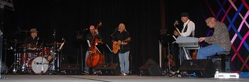 Band_2
